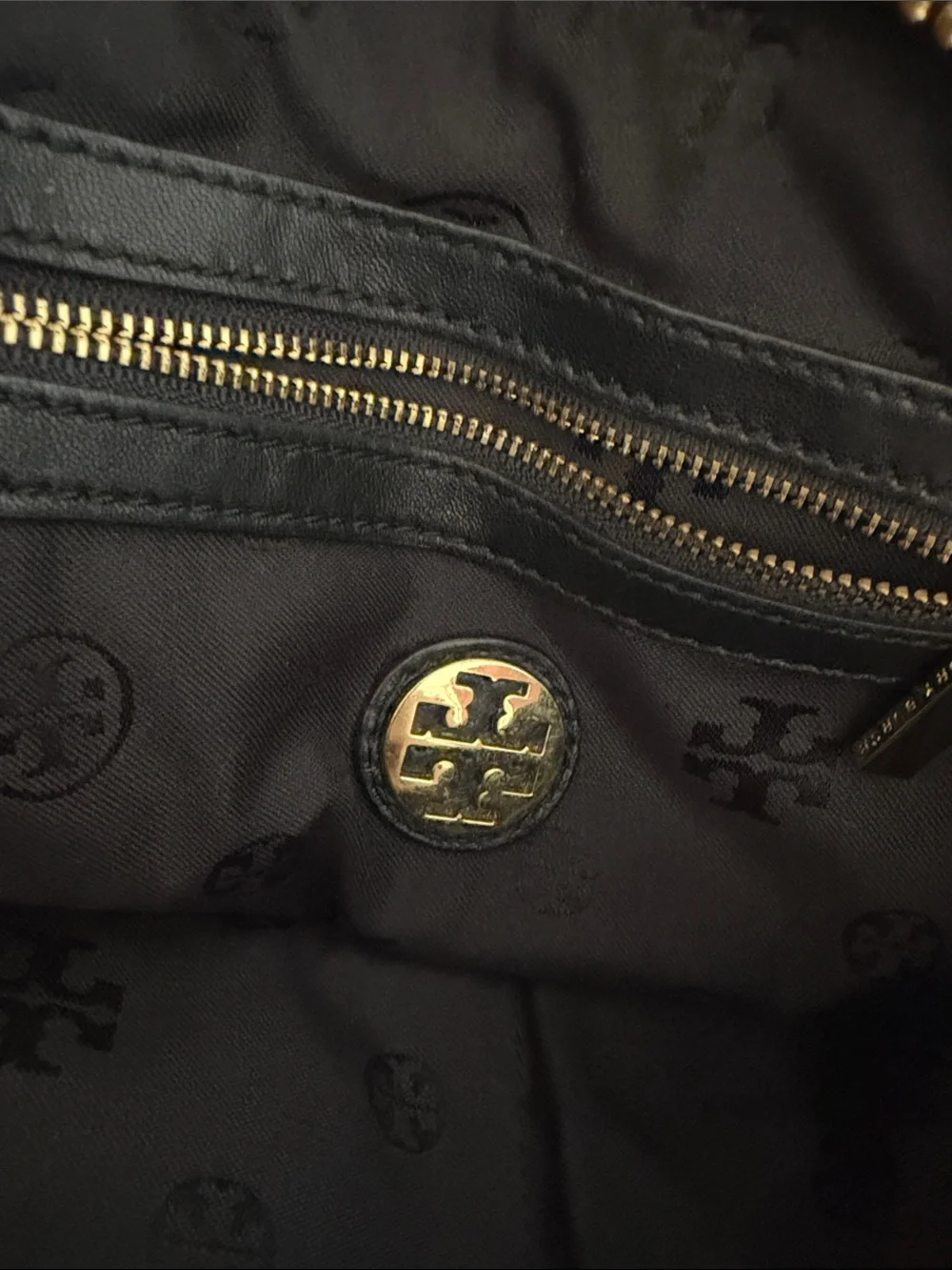 Tory Burch Black and Cream Spotted Satchel with Gold Hardware - Picture 7 of 10